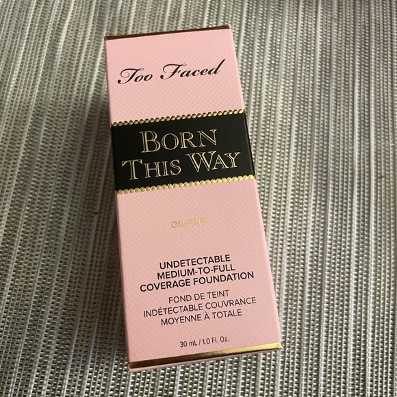 Too Faced Other - Too Faced Born This Way foundation CHAI